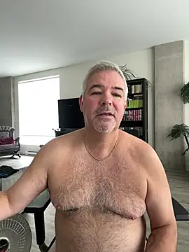 Snapshot of aarosteev2 chatting on March 2025 04:22:01 PM aarosteev2 online show from March 2025 04:22:01 PM