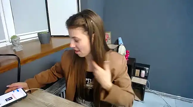 felicity gold online show from February 2025 12:14:02 PM