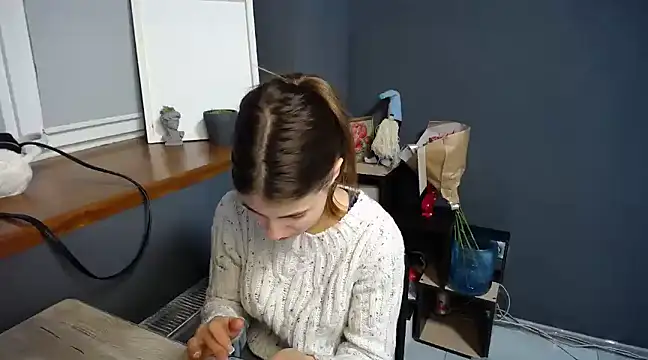 felicity gold online show from February 2025 08:05:01 AM