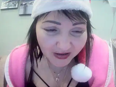 ClaireSunset online show from December 2024 08:43:02 PM