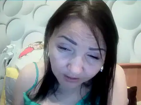 Snapshot of ClaireSunset chatting on March 2026 06:14:02 PM ClaireSunset online show from March 2026 06:14:02 PM