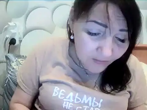 Snapshot of ClaireSunset chatting on March 2026 06:41:02 PM ClaireSunset online show from March 2026 06:41:02 PM