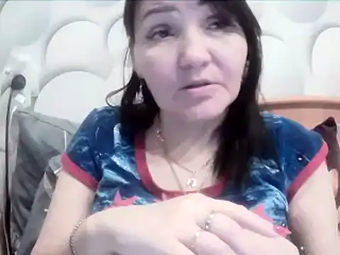 Snapshot of ClaireSunset chatting on April 2026 05:57:01 PM ClaireSunset online show from April 2026 05:57:01 PM