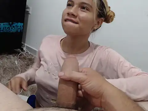 Snapshot of Naomi991 chatting on January 2025 12:28:01 AM Naomi991 online show from January 2025 12:28:01 AM