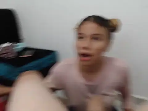 Snapshot of Naomi991 chatting on January 2025 11:50:01 PM Naomi991 online show from January 2025 11:50:01 PM