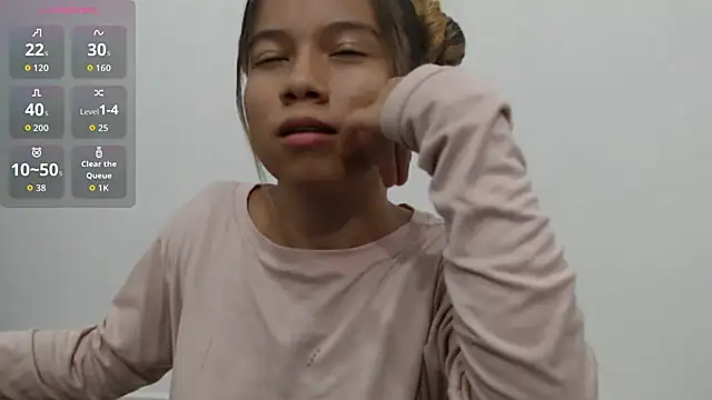 Snapshot of Naomi991 chatting on October 2025 10:01:01 PM Naomi991 online show from October 2025 10:01:01 PM