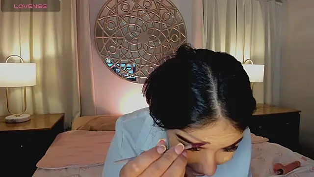 Snapshot of Belliinda_21 chatting on July 2026 07:05:02 PM Belliinda 21 online show from July 2026 07:05:02 PM