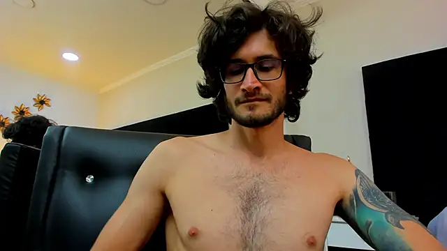 Loggan donnelly online show from February 2025 02:58:01 AM