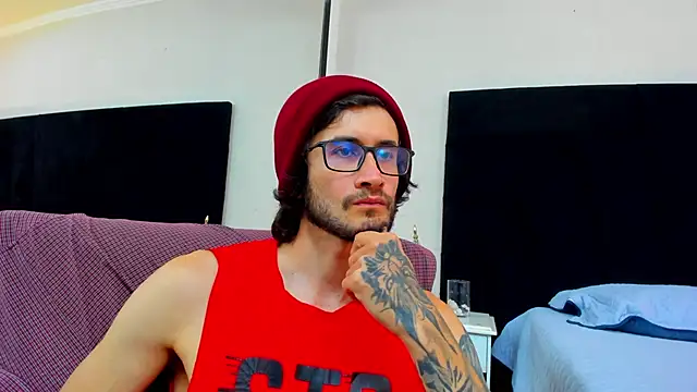 Loggan donnelly online show from February 2025 09:27:02 PM