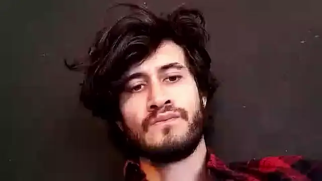 Loggan donnelly online show from November 2025 06:07:02 PM