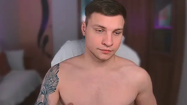 handsome guy01 online show from March 2025 12:28:02 AM