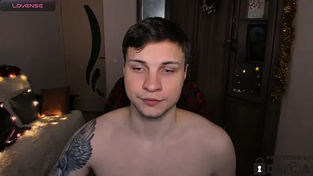 handsome guy01 online show from November 2025 04:00:01 PM