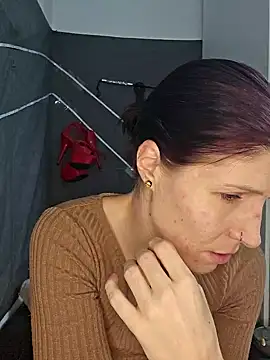 Lenchen  online show from December 2024 08:36:02 PM