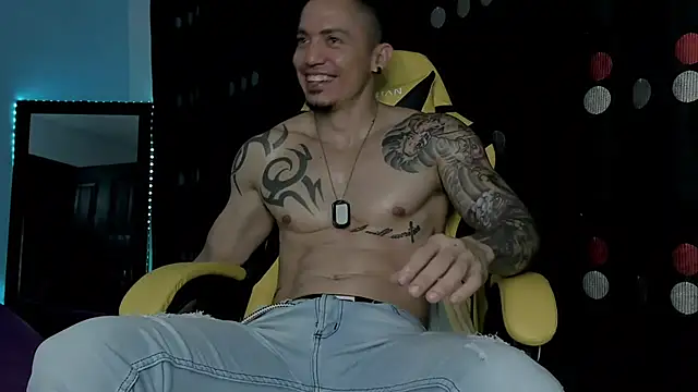 Alex motta online show from March 2025 01:42:02 AM