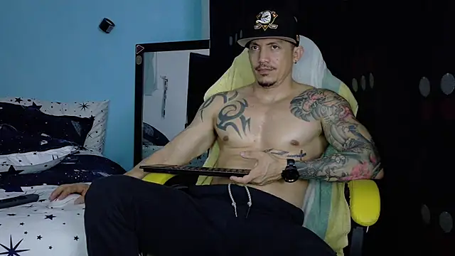 Alex motta online show from March 2026 03:01:02 AM