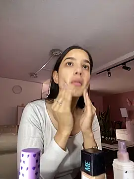 Praga Pink online show from December 2024 11:47:01 PM