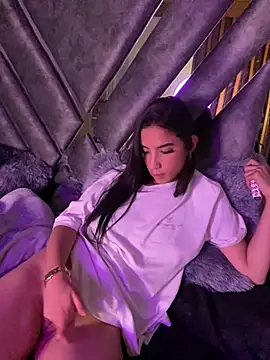 Praga Pink online show from January 2025 07:37:02 AM