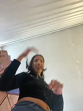 Praga Pink online show from April 2026 09:16:01 PM