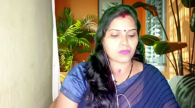 mamoni91 online show from February 2025 05:07:02 PM