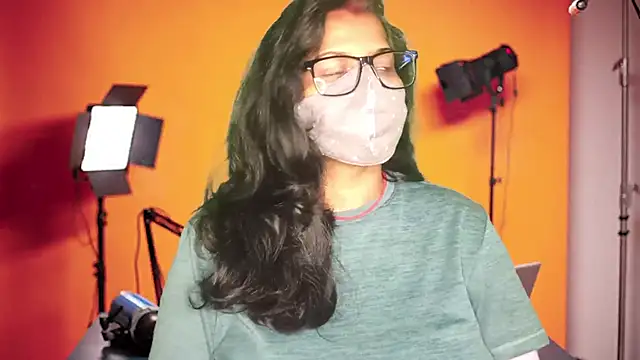 mamoni91 online show from October 2025 02:45:01 AM