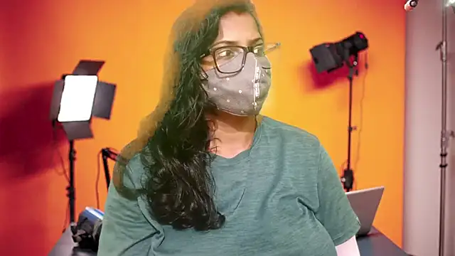 mamoni91 online show from October 2025 03:14:01 AM