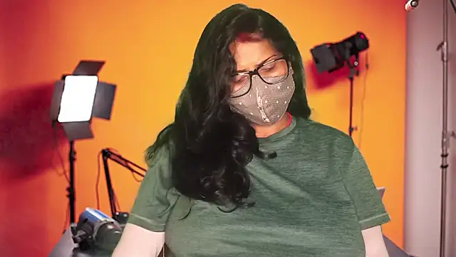 mamoni91 online show from November 2025 03:17:01 AM