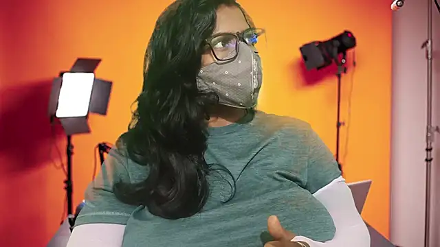 mamoni91 online show from November 2025 03:45:02 AM