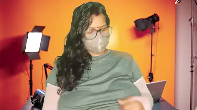 mamoni91 online show from November 2025 03:49:02 AM