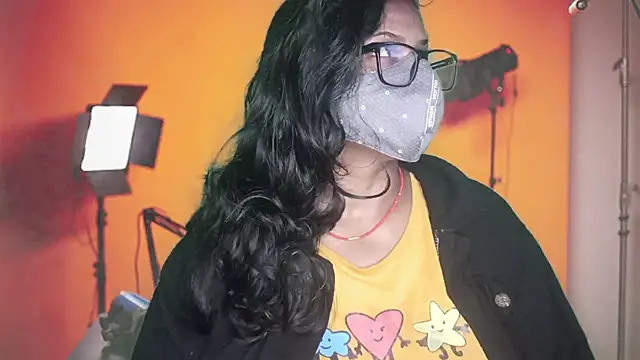 mamoni91 online show from November 2025 01:49:02 AM