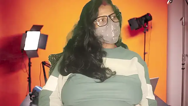 mamoni91 online show from November 2025 02:57:02 AM