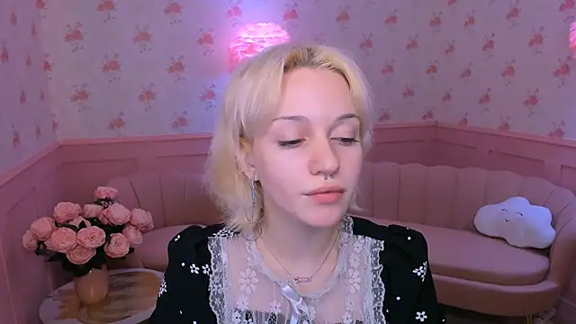 VelvetVixen155 online show from December 2024 06:32:01 AM