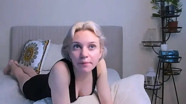 VelvetVixen155 online show from February 2025 05:30:02 AM