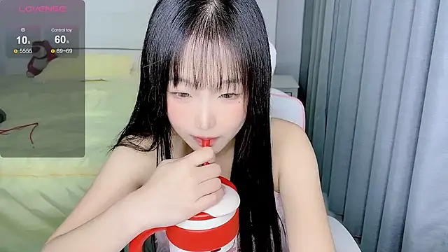 Snapshot of -Wendy__ chatting on December 2024 08:34:01 PM -Wendy online show from December 2024 08:34:01 PM