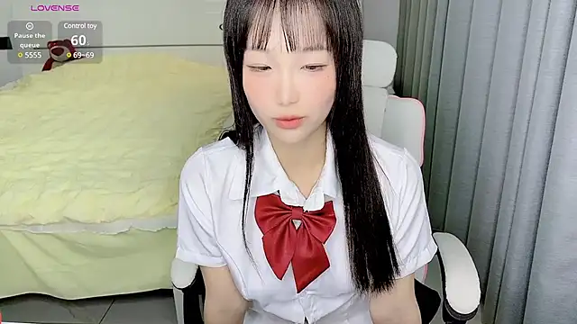 Snapshot of -Wendy__ chatting on January 2025 03:58:01 AM -Wendy online show from January 2025 03:58:01 AM