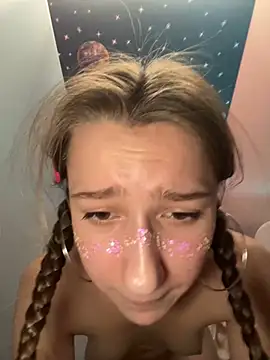 Lia  Love online show from January 2025 02:13:02 PM