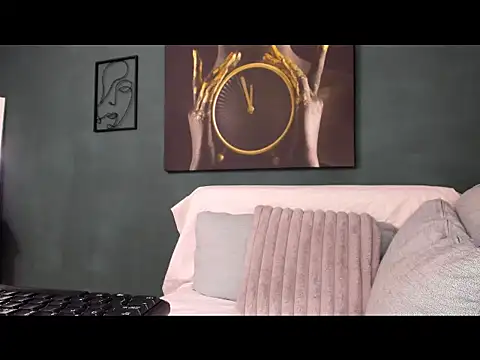 kriztaljessika online show from November 2025 05:13:02 AM