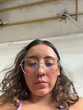 Kay LustyWife online show from November 2025 04:44:01 PM