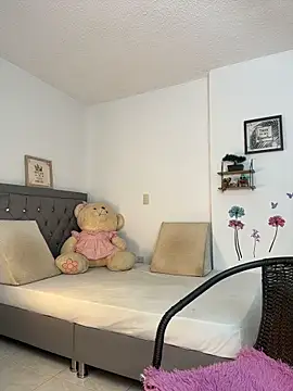 Kay LustyWife online show from March 2026 01:01:02 AM