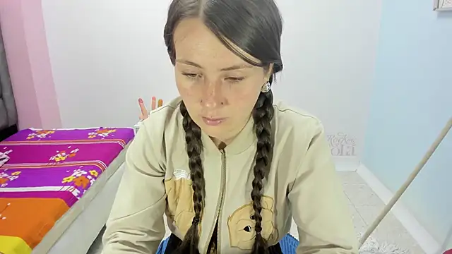 Snapshot of lauren_rios7 chatting on October 2025 02:40:02 PM lauren rios7 online show from October 2025 02:40:02 PM