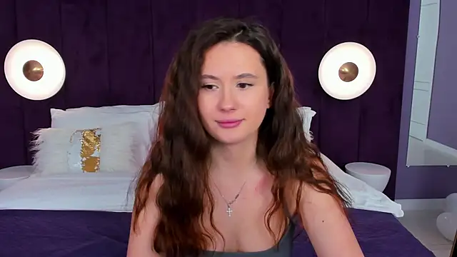 Snapshot of milaleoneli chatting on February 2025 03:38:01 PM milaleoneli online show from February 2025 03:38:01 PM