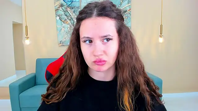 Snapshot of milaleoneli chatting on March 2025 12:47:01 PM milaleoneli online show from March 2025 12:47:01 PM