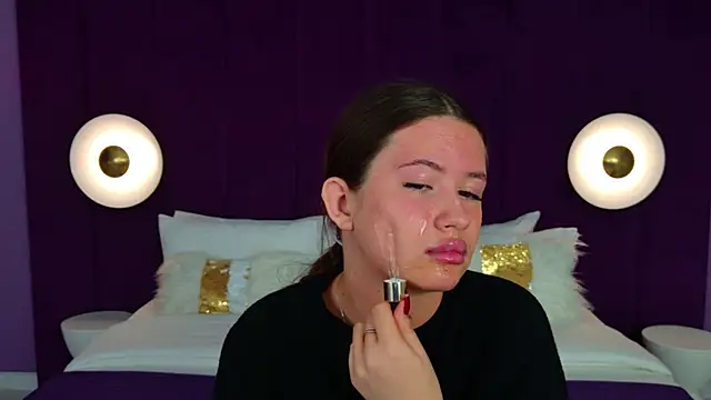 Snapshot of milaleoneli chatting on March 2025 12:36:02 PM milaleoneli online show from March 2025 12:36:02 PM