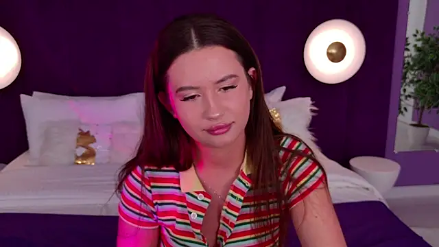 Snapshot of milaleoneli chatting on March 2025 03:42:02 PM milaleoneli online show from March 2025 03:42:02 PM