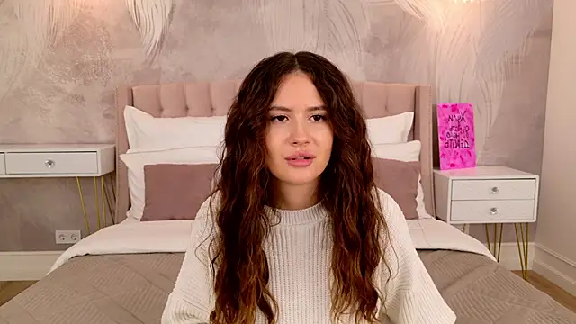 Snapshot of milaleoneli chatting on September 2025 04:40:01 PM milaleoneli online show from September 2025 04:40:01 PM