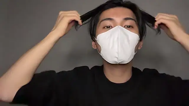 Lio kun online show from February 2026 12:20:01 PM