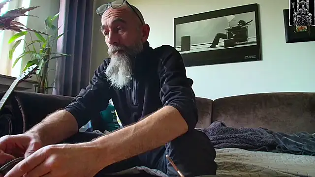 Kingsscepter online show from February 2025 01:17:02 PM