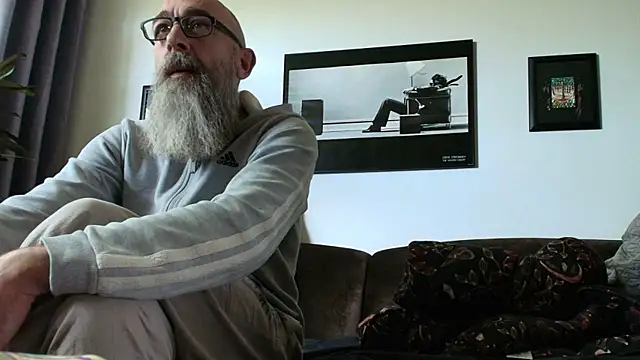 Kingsscepter online show from April 2026 10:08:02 AM