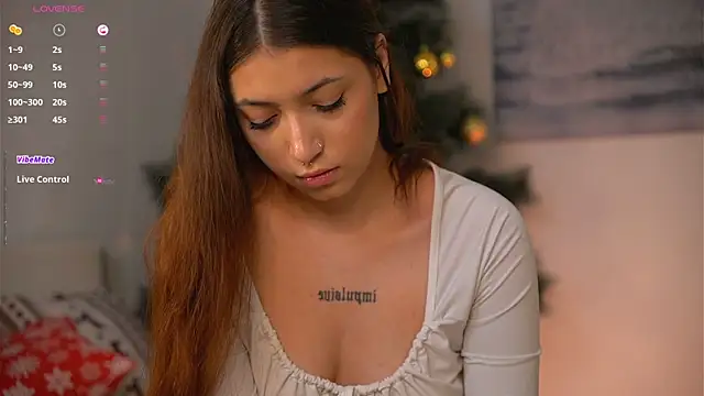 emilianorth  online show from December 2024 04:27:02 PM