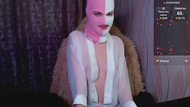 Snapshot of Domiiiniiicana chatting on January 2025 04:51:02 PM Domiiiniiicana online show from January 2025 04:51:02 PM