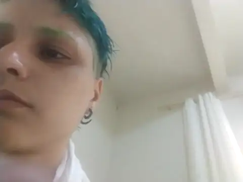 Luci foxx online show from October 2025 02:30:02 PM